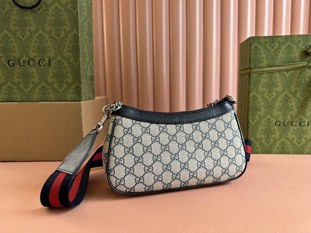 Gucci Hobo Bags